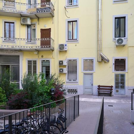 Ross Quadrell - Milano Apartman Kültér fotó