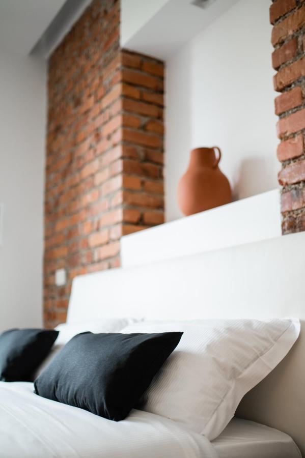 Ross Quadrell - Milano Apartman Kültér fotó