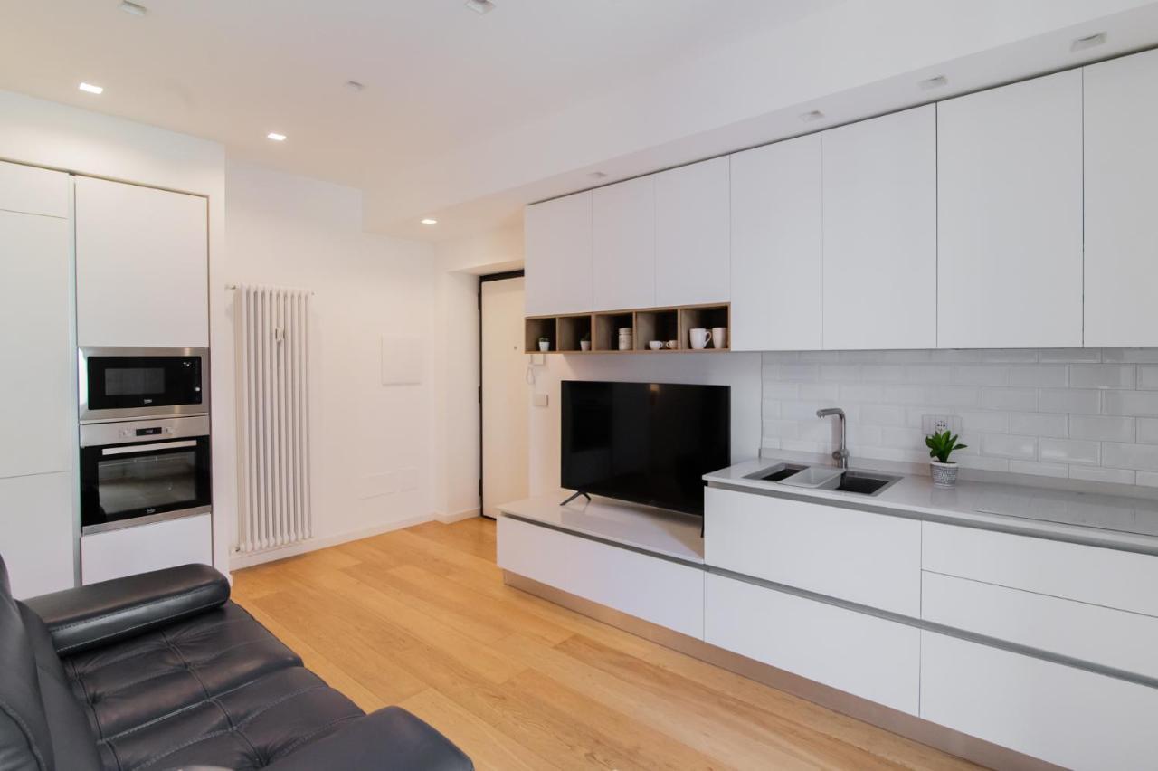 Ross Quadrell - Milano Apartman Kültér fotó